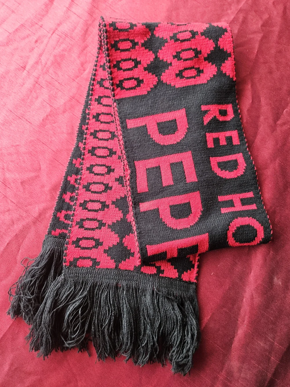 Bravado knit scarf
